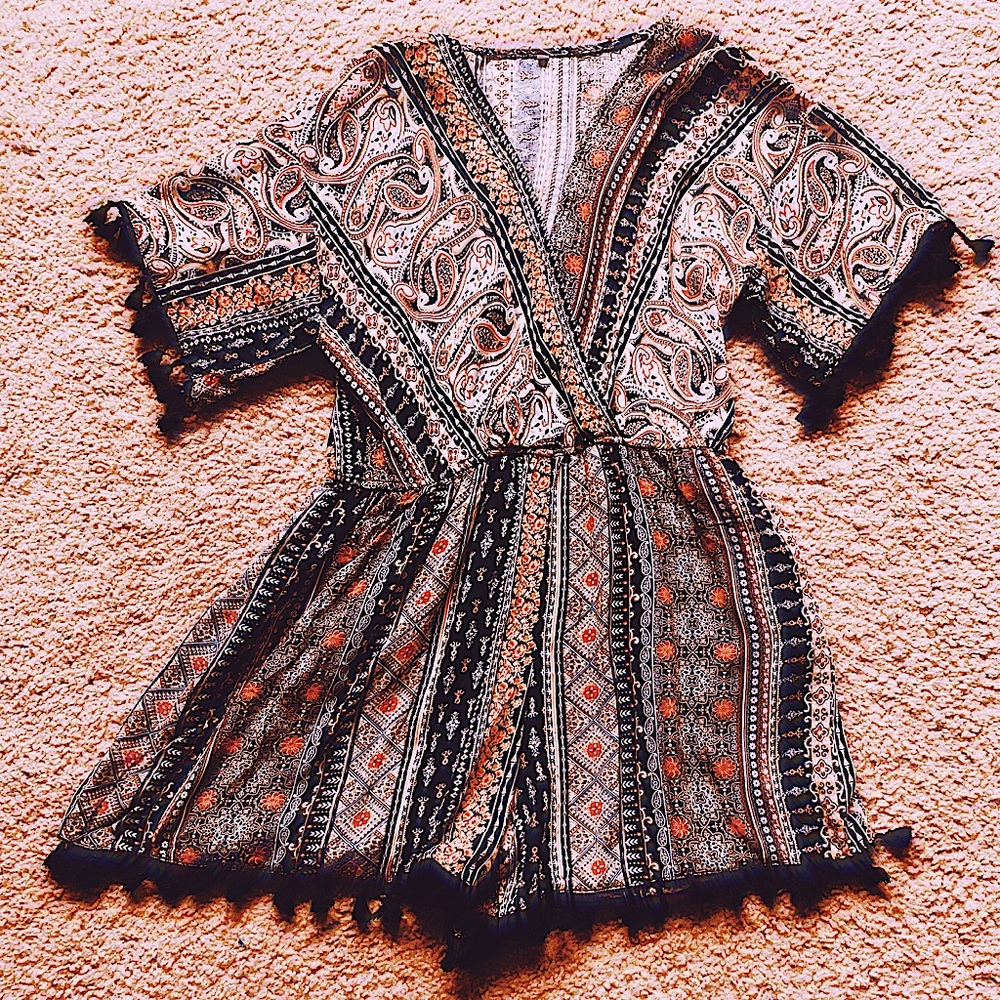 SHEIN Boho Print Tassel Trim Romper, Size L (8/10)